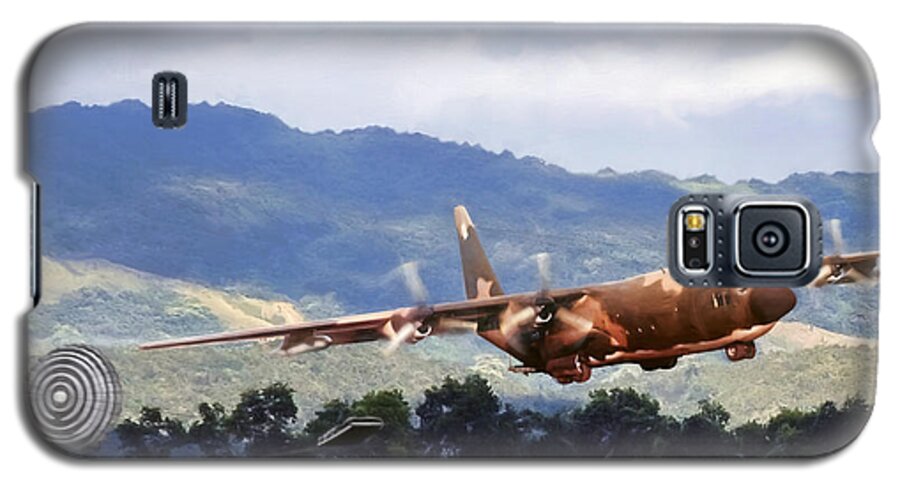 C-130 Galaxy S5 Case featuring the digital art Khe Sanh LAPES C-130A by Peter Chilelli