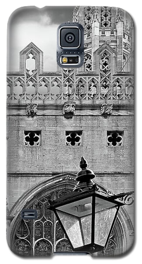Cambridge Galaxy S5 Case featuring the photograph Kings College Chapel Cambridge Exterior Detail by Gill Billington