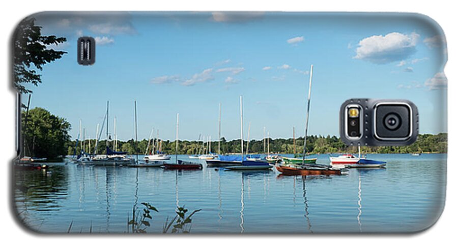 Wayne Moran Photography Galaxy S5 Case featuring the photograph Lake Nokomis Minneapolis City of Lakes by Wayne Moran