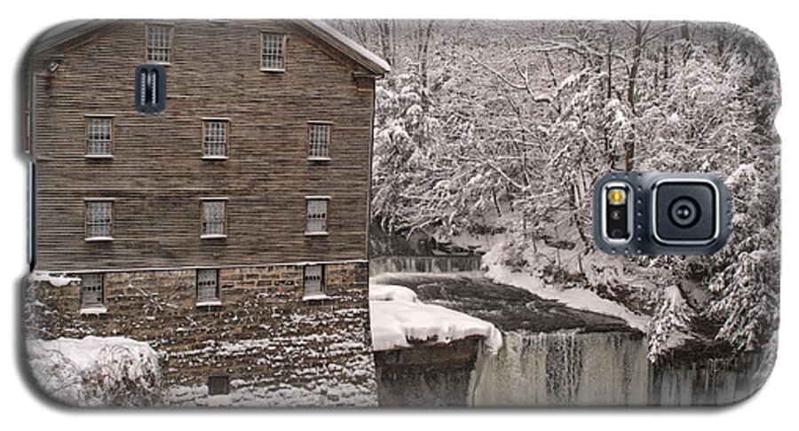 Lanterman's Mill Galaxy S5 Case featuring the photograph Lanterman's Mill by Michael McGowan