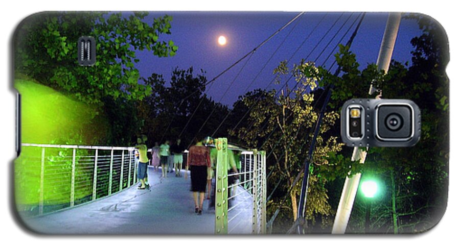 Liberty Bridge Galaxy S5 Case featuring the photograph Liberty Bridge at night Greenville South Carolina by Flavia Westerwelle