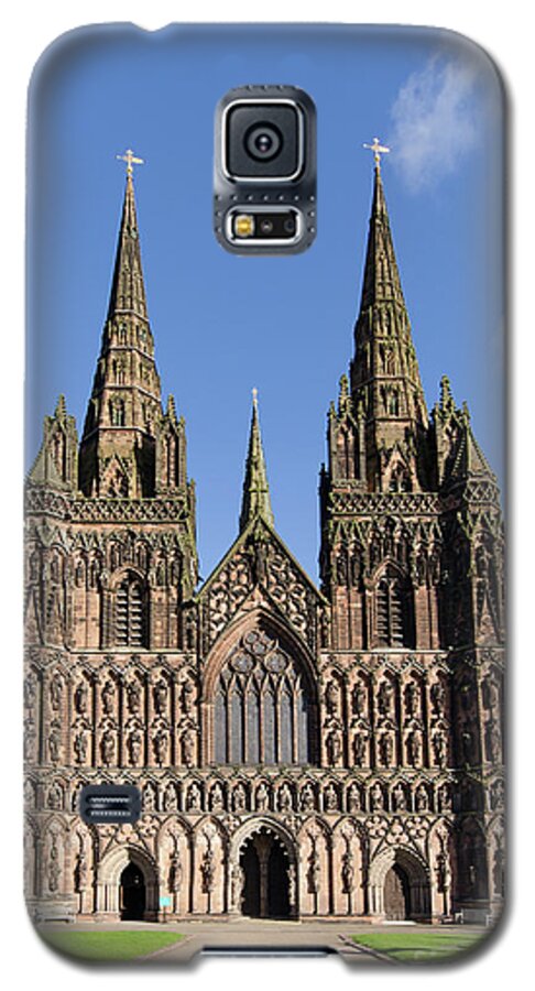 Lichfield Cathedral Galaxy S5 Case featuring the photograph Lichfield cathedral by Steev Stamford