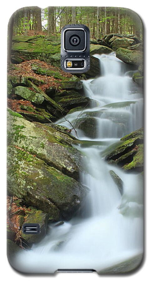 Wendell Galaxy S5 Case featuring the photograph Lynnes Falls New England National Scenic Trai by John Burk