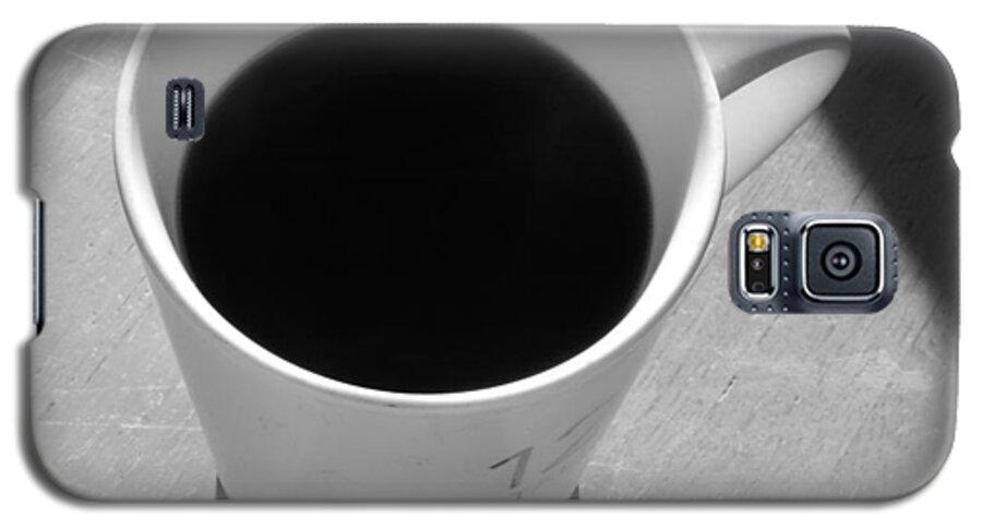 Morning Joe Galaxy S5 Case featuring the photograph Morning Joe by Bill Tomsa