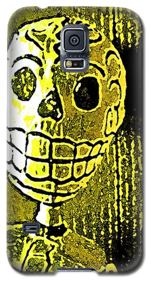 Skull Galaxy S5 Case featuring the photograph Muertos 1 by Pamela Cooper
