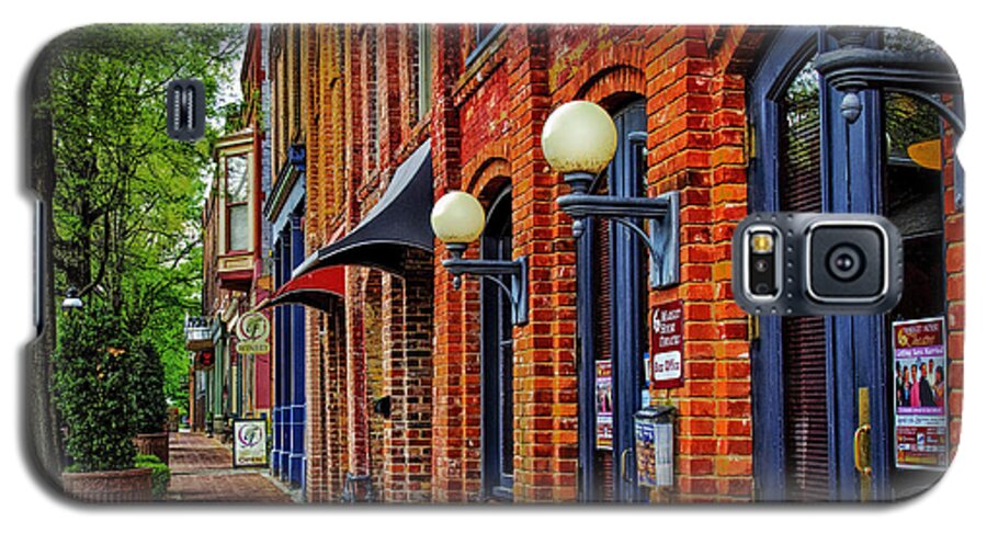 Paducah Galaxy S5 Case featuring the photograph Paducah Sidewalk by Diana Powell