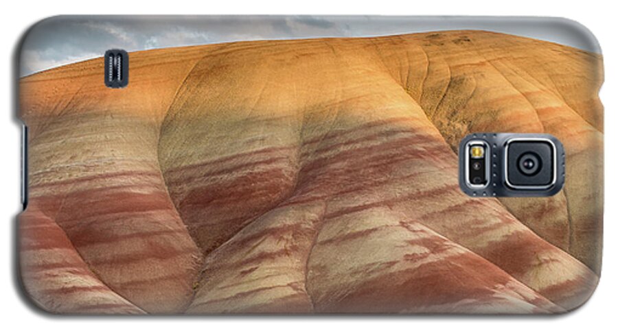 Painted Hills Galaxy S5 Case featuring the photograph Painted Hill at Last Light by Greg Nyquist