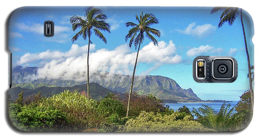 Landscape Galaxy S5 Case featuring the photograph Palms at Hanalei by James Eddy