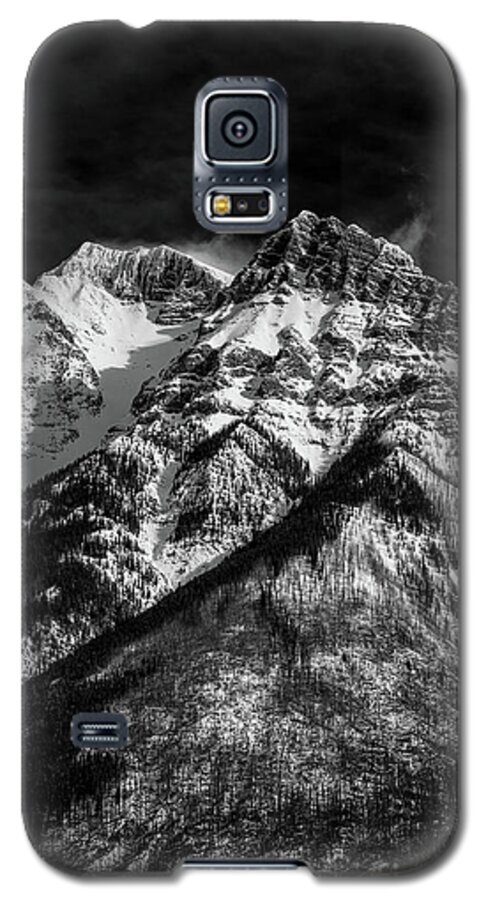 Mountain Galaxy S5 Case featuring the photograph Peak overlay by David Hillier