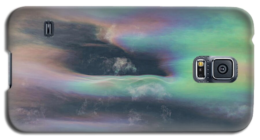  Nature Galaxy S5 Case featuring the photograph Phenomenon by Jody Partin