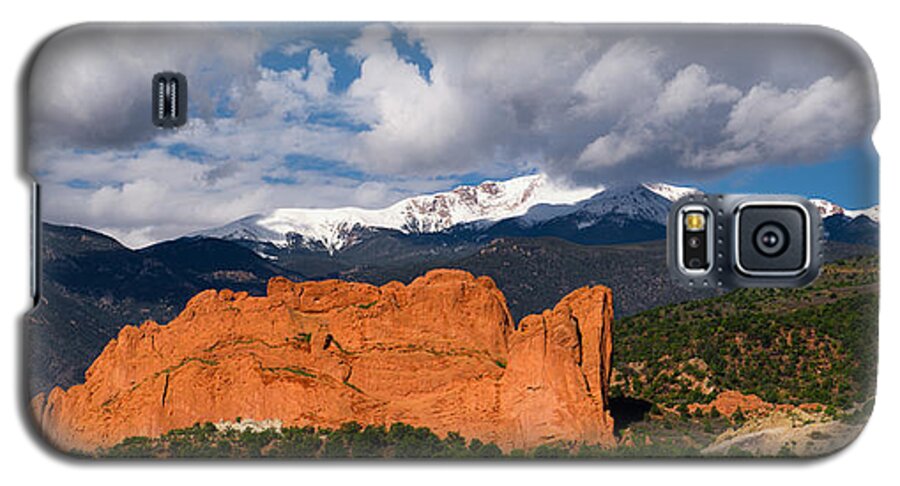 Garden Of The Gods Galaxy S5 Case featuring the photograph Pikes Peak and Garden of the Gods Panoramic by Tim Reaves