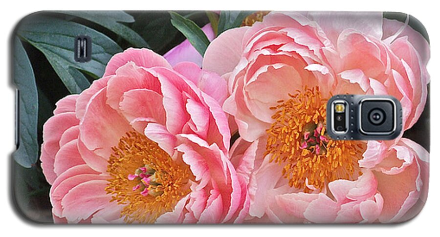 Peonies Galaxy S5 Case featuring the photograph Pink Duo Peony by Janis Senungetuk