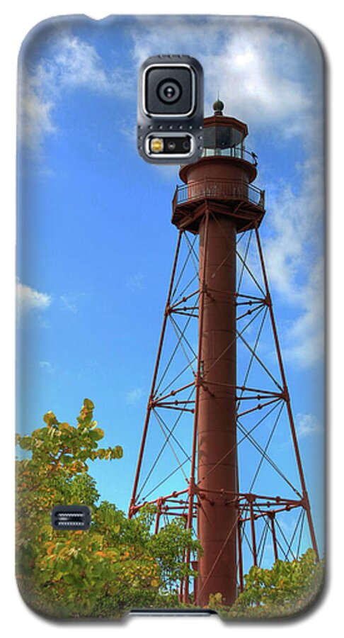 Landscape Galaxy S5 Case featuring the digital art Point Ybel Lighthouse by Sharon Batdorf
