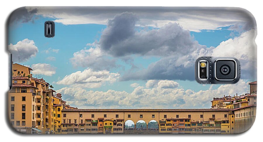 Arno Galaxy S5 Case featuring the photograph Ponte Vecchio Clouds by Inge Johnsson