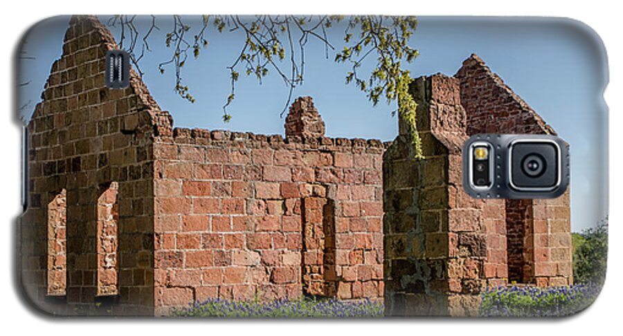 Places Galaxy S5 Case featuring the photograph Pontotoc Ruins by Teresa Wilson