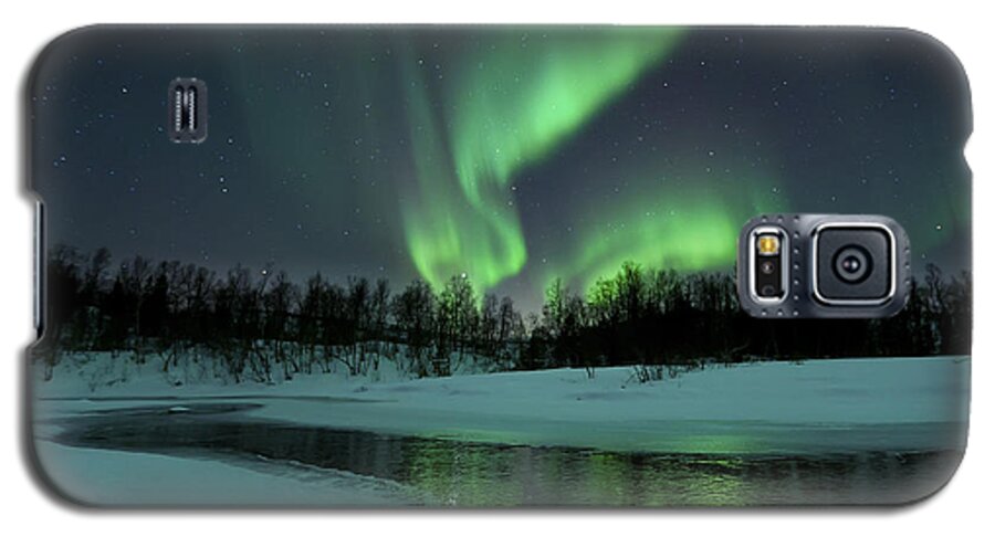 #faatoppicks Galaxy S5 Case featuring the photograph Reflected Aurora Over A Frozen Laksa by Arild Heitmann
