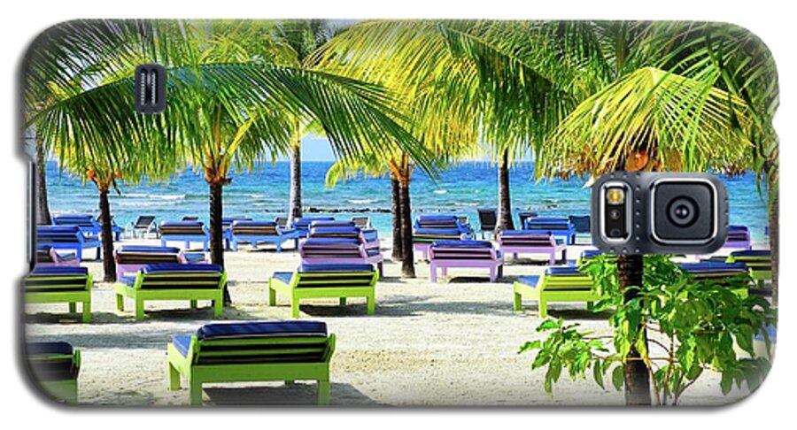 Roatan Island Galaxy S5 Case featuring the photograph Roatan Island Resort by Kirsten Giving