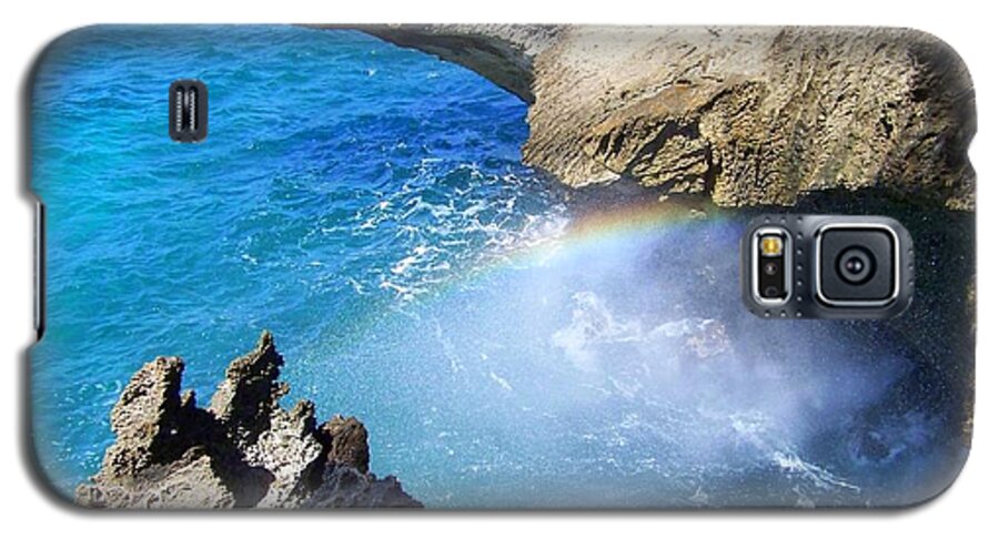 Kauai Galaxy S5 Case featuring the photograph Rocks and Rainbow by Susan Lafleur