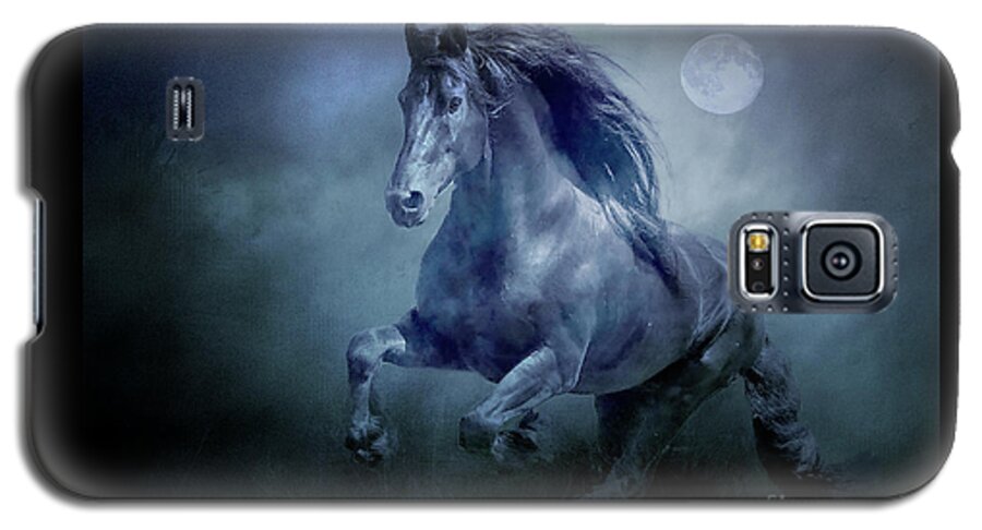 Horse Galaxy S5 Case featuring the photograph Running With The Moon by Brian Tarr