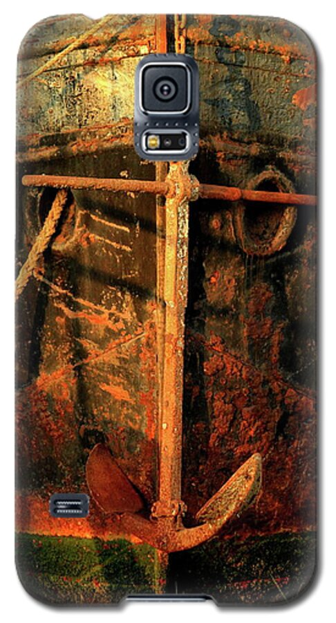 Rusting Anchor Boat Water Galaxy S5 Case featuring the photograph Rusting Anchor by Ian Sanders