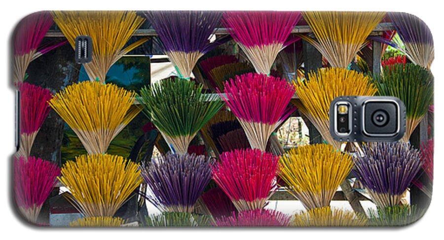 Incense Sticks Galaxy S5 Case featuring the photograph Sandalwood Incense Sticks by Rob Hemphill