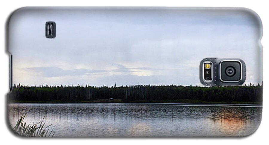 Lake Galaxy S5 Case featuring the photograph Saskatoon Lake Alberta by Elaine Manley