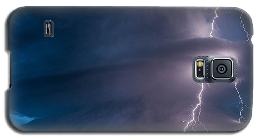 Lightning Galaxy S5 Case featuring the photograph Selden, KS Electric Supercell by Marcus Hustedde
