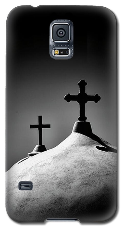 Europe Galaxy S5 Case featuring the photograph Show me the path. by Usha Peddamatham