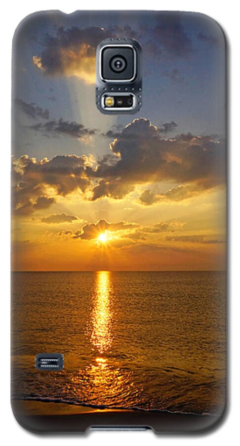 Sunrise Galaxy S5 Case featuring the photograph Spiritual Sunrise by Lawrence S Richardson Jr
