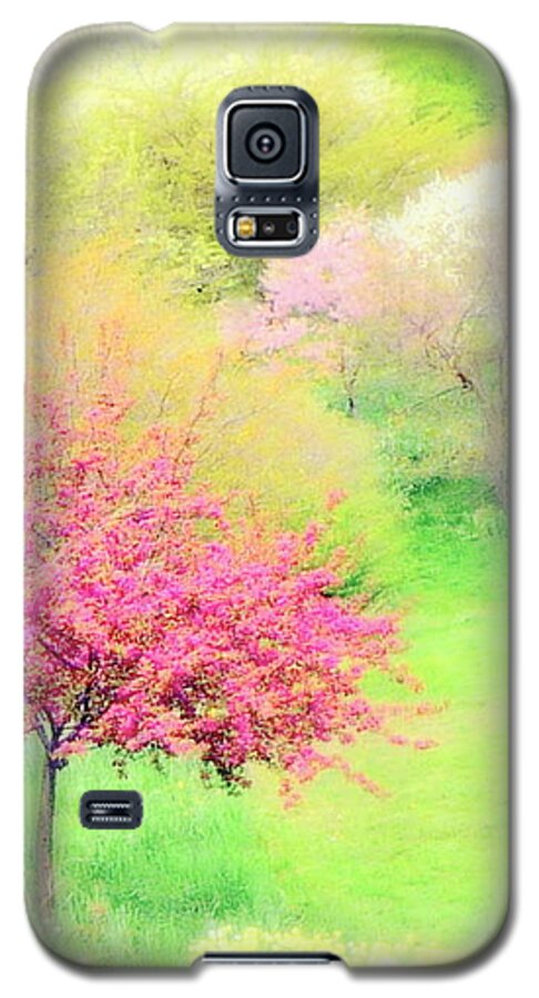 Dreamy Galaxy S5 Case featuring the photograph spring at Highland Park by Jodie Marie Anne Richardson Traugott     aka jm-ART
