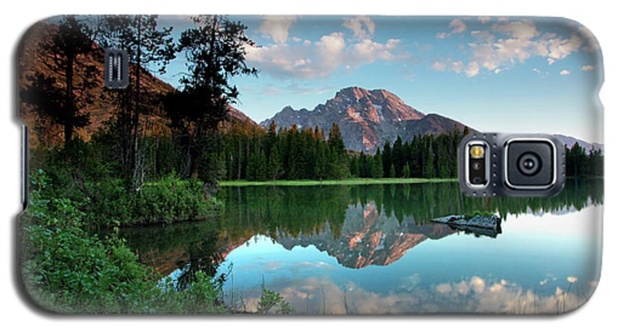 String Galaxy S5 Case featuring the photograph String Lake by Ronnie And Frances Howard