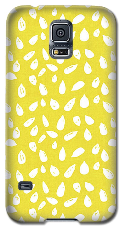 Yellow Galaxy S5 Case featuring the mixed media Sunflower Seeds- Art by Linda Woods by Linda Woods