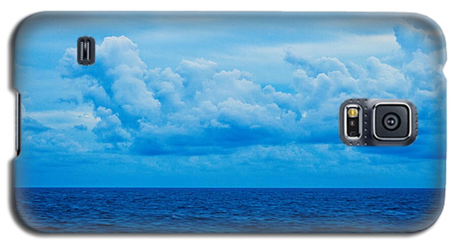 Atantic Ocean Galaxy S5 Case featuring the photograph Sunrise on the Atlantic #27 by Jeremy Herman