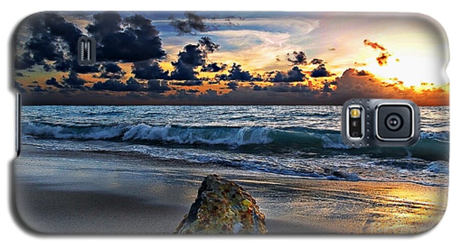 Beach Galaxy S5 Case featuring the photograph Sunrise Seascape Wisdom Beach Florida C3 by Ricardos Creations