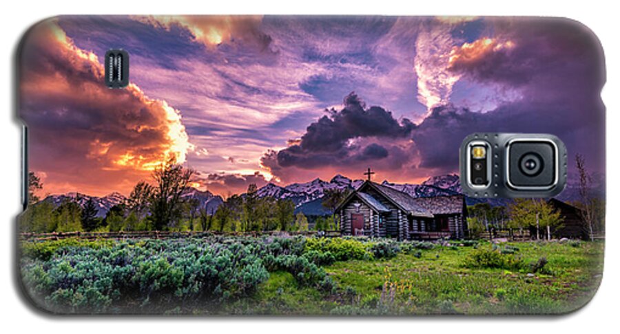 Chapel Of Transfiguration Galaxy S5 Case featuring the photograph Sunset at Chapel of Tranquility by Michael Ash