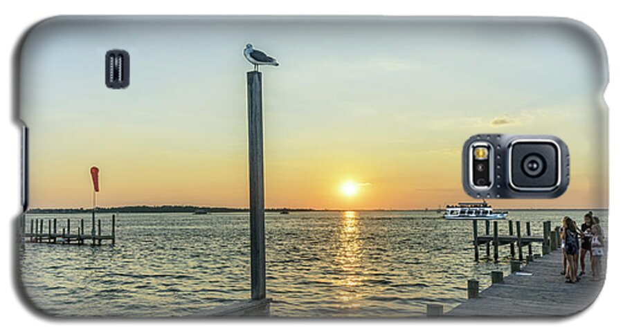 2017 Galaxy S5 Case featuring the photograph Sunset Tour Boat off Dewey Destin Fl Pier 1186a by Ricardos Creations