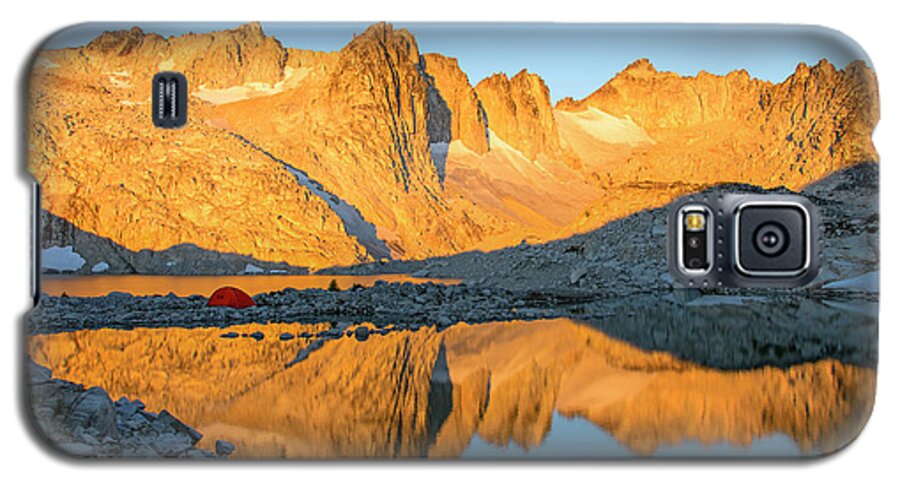 Sunset Galaxy S5 Case featuring the digital art Sunset in the Enchantments by Michael Lee