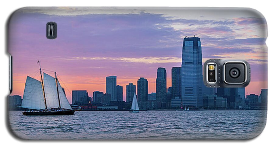 Hudson River Galaxy S5 Case featuring the photograph Sunset Sail - Hudson River by Frank Mari