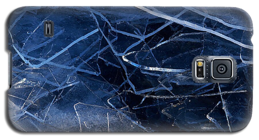Lake Superior Galaxy S5 Case featuring the photograph Superior Ice by Doug Gibbons
