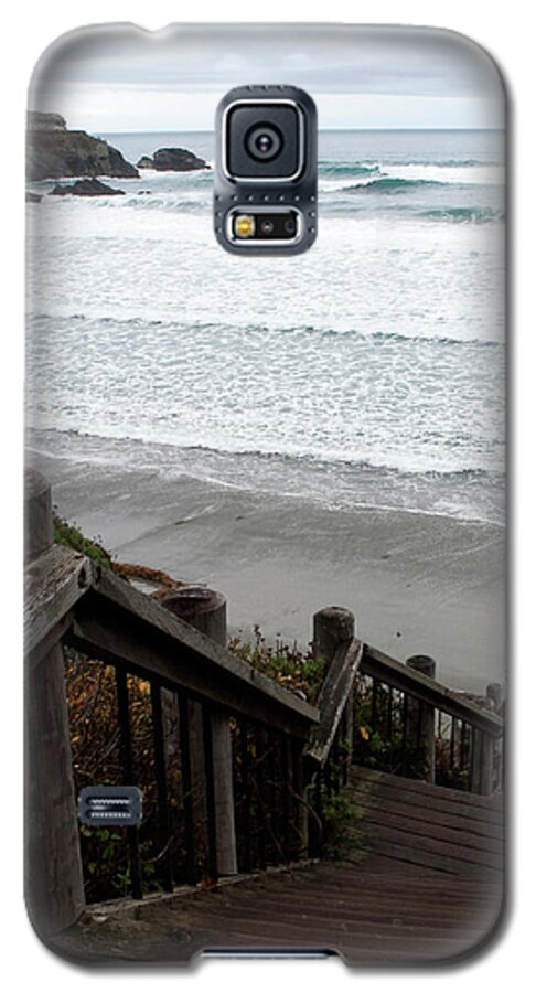 Nature Galaxy S5 Case featuring the photograph Surf Stairway by Lorraine Devon Wilke