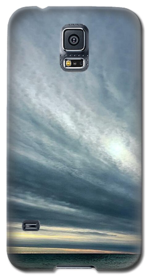 Lake Galaxy S5 Case featuring the photograph Sweep by Terri Hart-Ellis