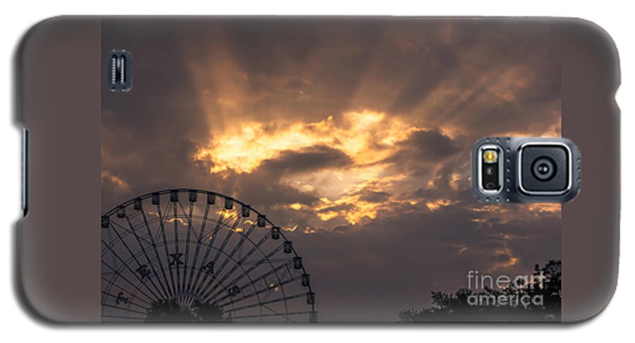 Texas Star Galaxy S5 Case featuring the photograph Texas Star Ferris Wheel and Sun Rays by Imagery by Charly