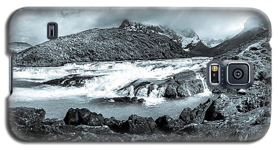 Waterfall Galaxy S5 Case featuring the photograph The Falls in Black and White by Andrew Matwijec