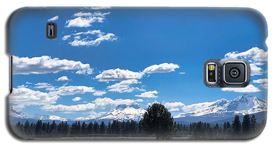Sisters Galaxy S5 Case featuring the photograph The Three Sisters by Brian Eberly