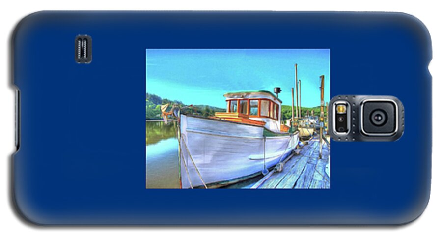 Dragger Boat Galaxy S5 Case featuring the photograph Thee Old Dragger Boat by Thom Zehrfeld