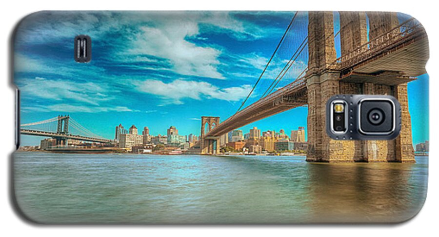 Brooklyn Bridge New York City Landmark History High Dynamic Range Long Slow Shutter Canon 6d Galaxy S5 Case featuring the photograph To Brooklyn and Back by Paul Watkins