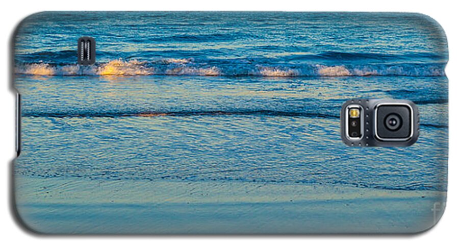 Tranquility Galaxy S5 Case featuring the photograph Tranquility by Michelle Constantine