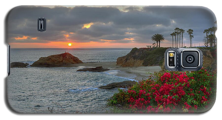 Treasure Galaxy S5 Case featuring the photograph Treasure Island Beach Shoreline by Eddie Yerkish