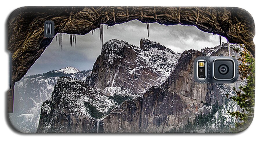 Three Brothers Galaxy S5 Case featuring the photograph Tunnel View From the Tunnel by Bill Gallagher