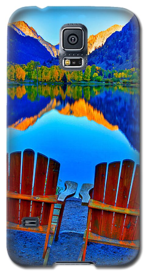 Couple Galaxy S5 Case featuring the photograph Two Chairs in Paradise by Scott Mahon